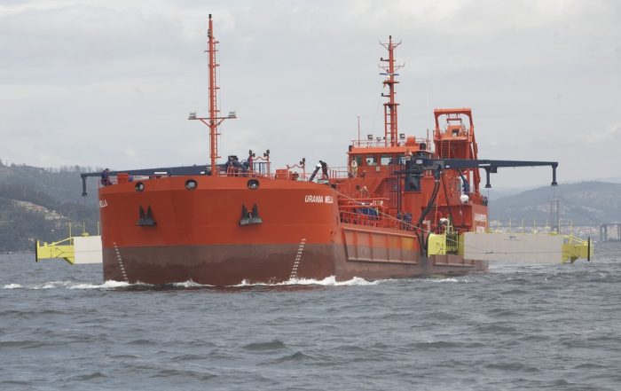 Ingeniero Marino 9 Buque especializado en recogida de hidrocarburos